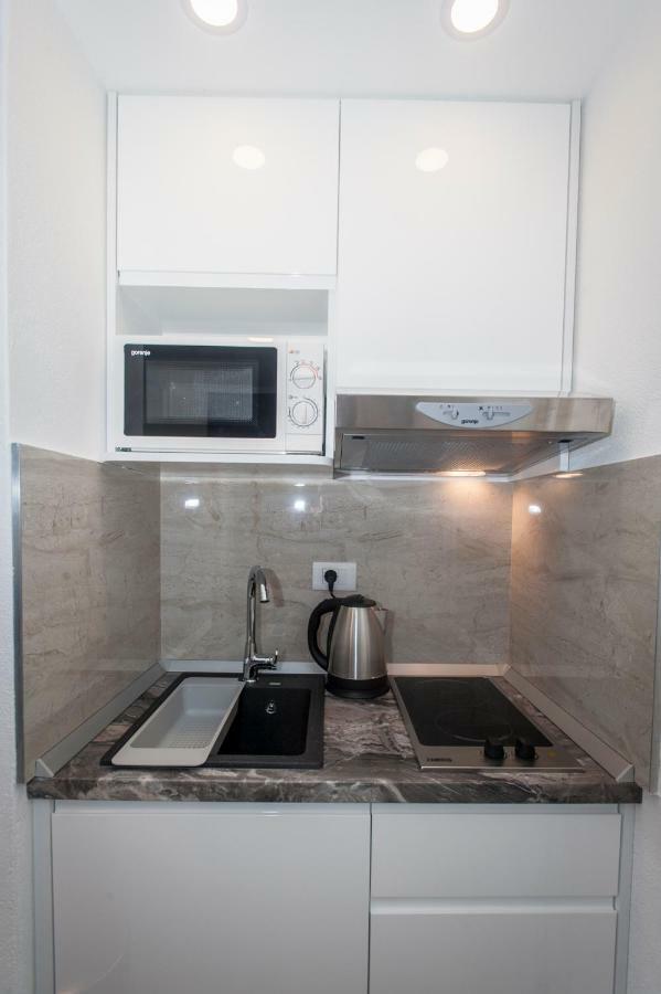 Apartmani Spiline - Mia บาชกาโวดา ภายนอก รูปภาพ