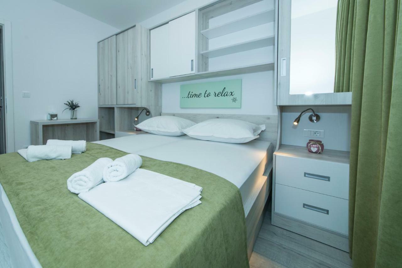 Apartmani Spiline - Mia บาชกาโวดา ภายนอก รูปภาพ