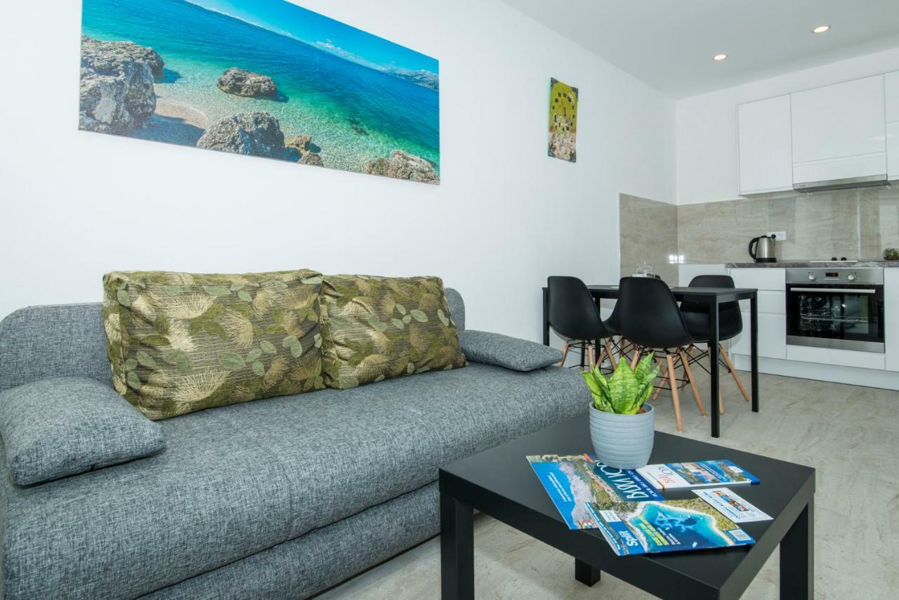 Apartmani Spiline - Mia บาชกาโวดา ภายนอก รูปภาพ