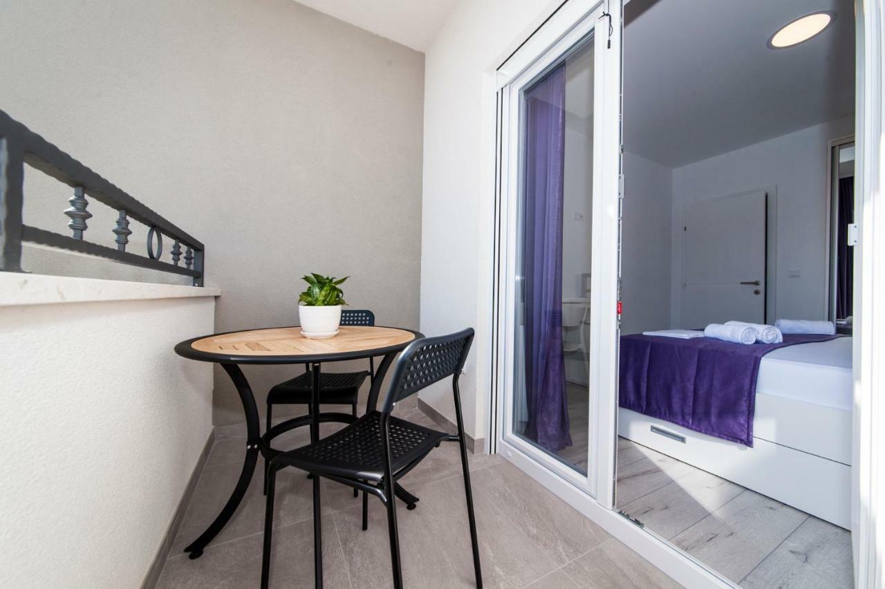 Apartmani Spiline - Mia บาชกาโวดา ภายนอก รูปภาพ